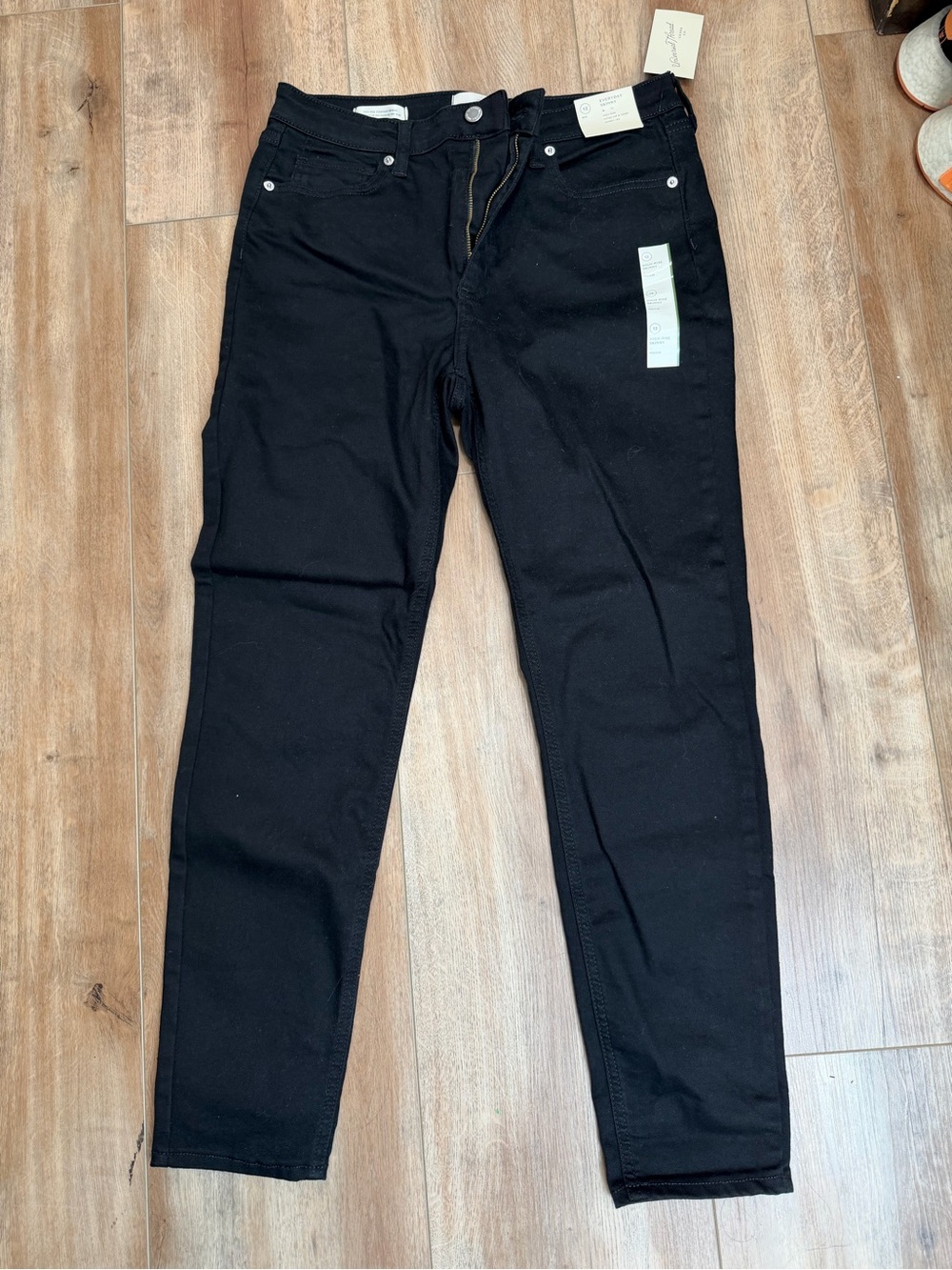 Universal Thread High-Rise Black Slim Jeans
